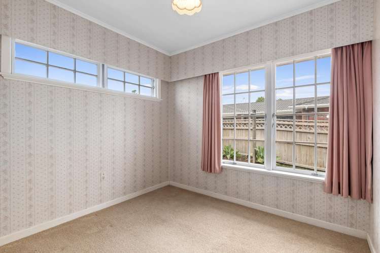 9 Pine Park Road Onerahi_11