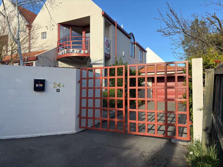  A/24 Tonbridge Street Merivale_1
