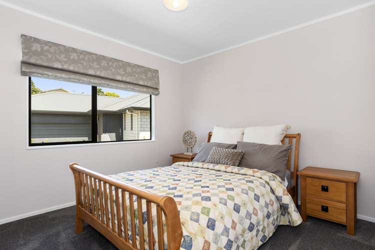 18b Oriana Crescent Bellevue_5