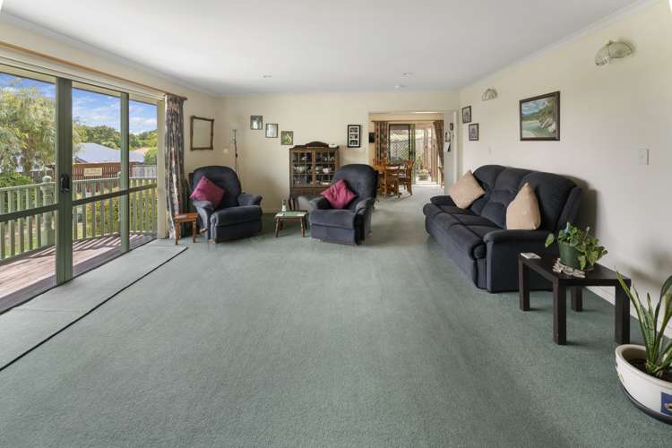 98 Templemore Drive Richmond_12