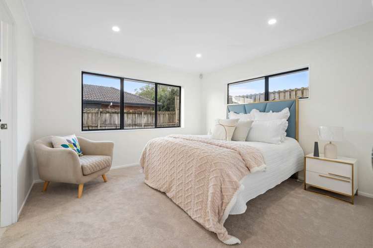 26 Summermist Drive Northpark_16