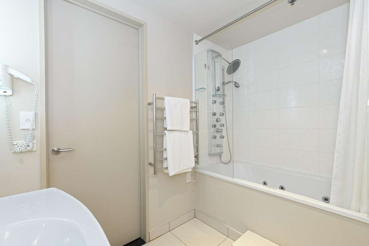 Unit 0P/6 Durham Street (Kingsview Apts)_2