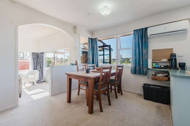 54 Acacia Crescent Glenview_3