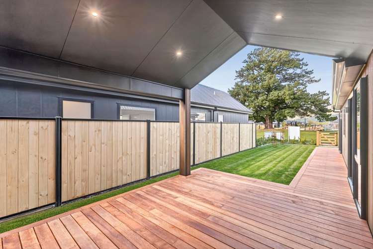 113 Wooing Tree Avenue Cromwell_19