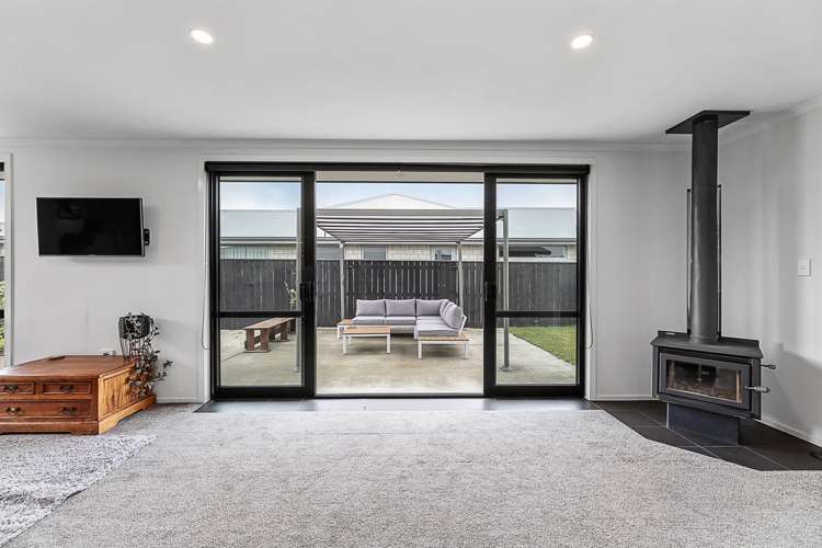 31 Corsair Crescent Burleigh_9