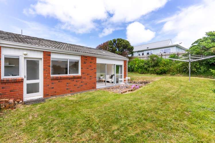 39 Colchester Crescent Newlands_7