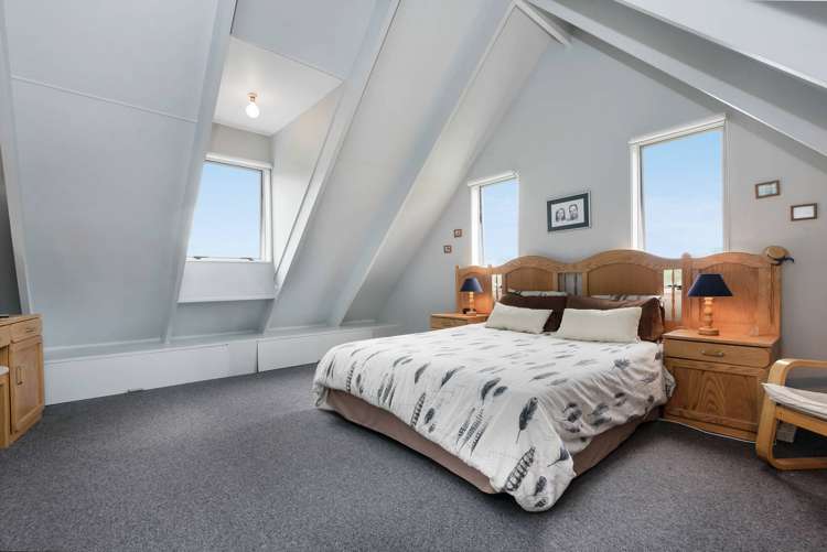 76a Beach Road Mellons Bay_11