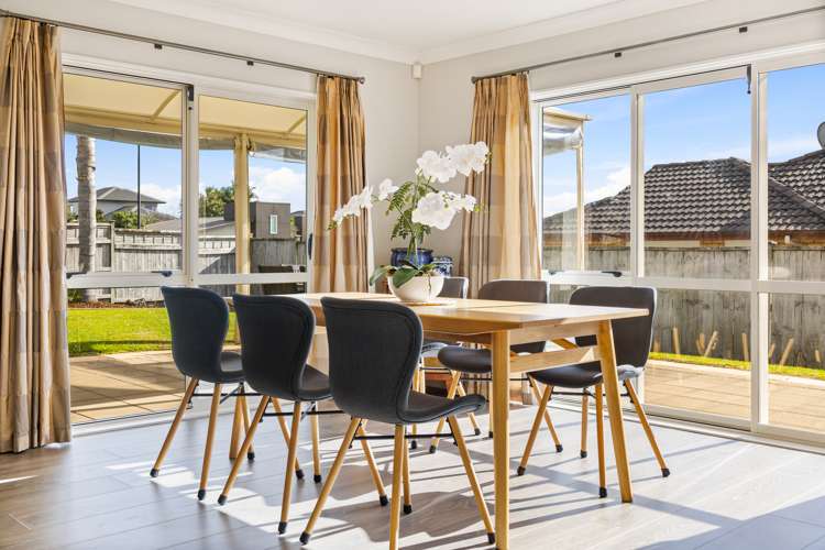 51 William Gamble Drive Greenhithe_4