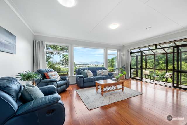 4 Wairere Road Belmont_2