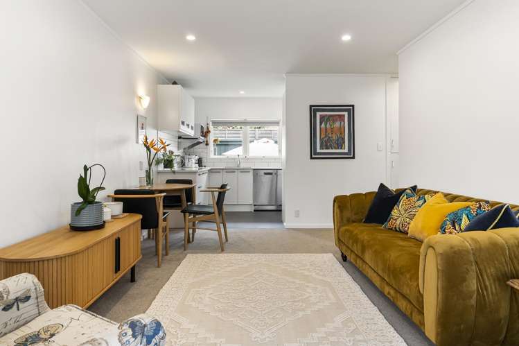 3/4 Cecil Road Milford_4