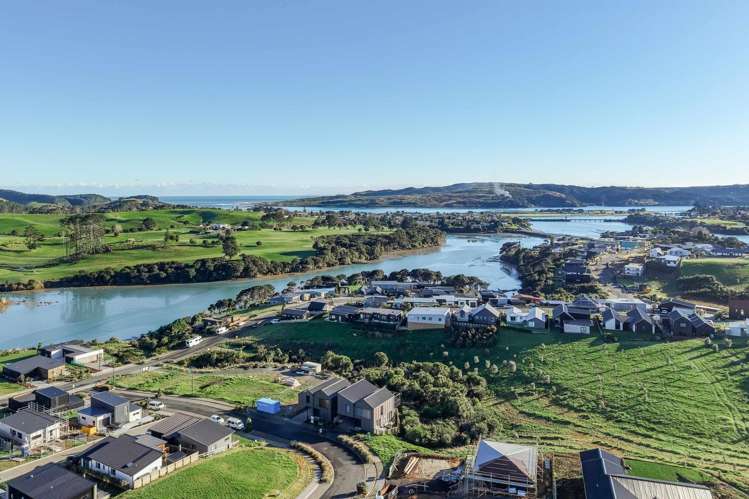 12 Koohunga Street Raglan_21