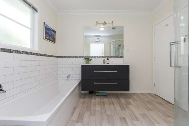 2 Williams Terrace Fitzherbert_4