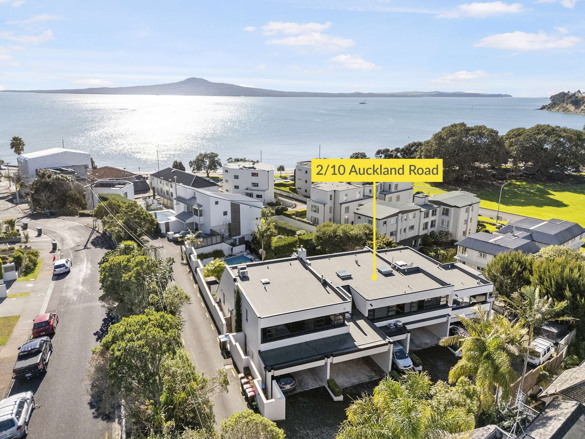 2/10 Auckland Road St Heliers_0