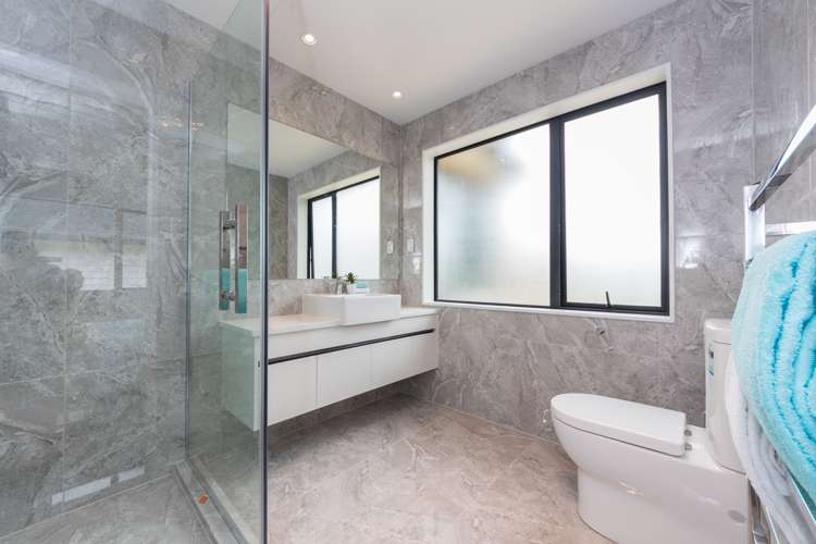 5 Heavenly Way Flat Bush_21