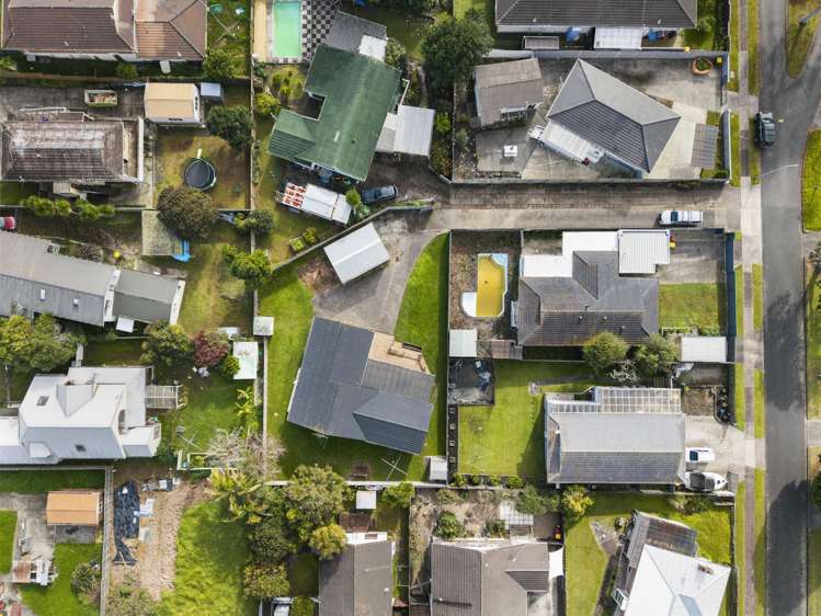 8 Suwyn Place Manurewa_37