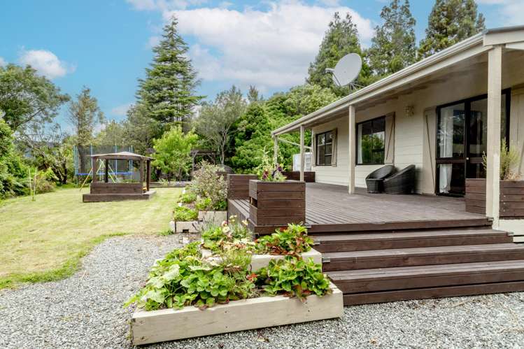 158 Golf Links Road Kaiata_17