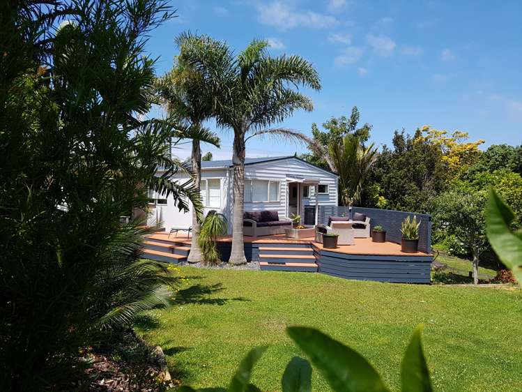 323 The Drive Whangamata_0