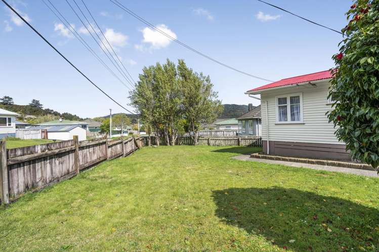 31 Thirlmere Street Wainuiomata_15