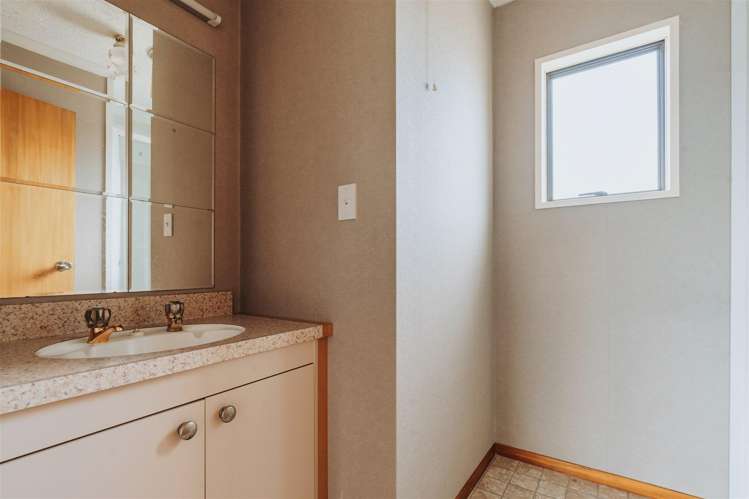 49 Renfrew Street Balclutha_15