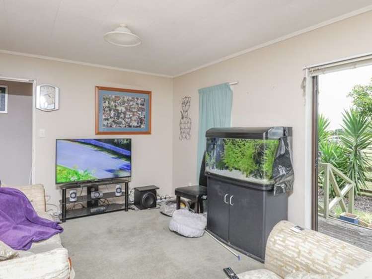 79A & 79B Gordon Avenue Te Aroha_15