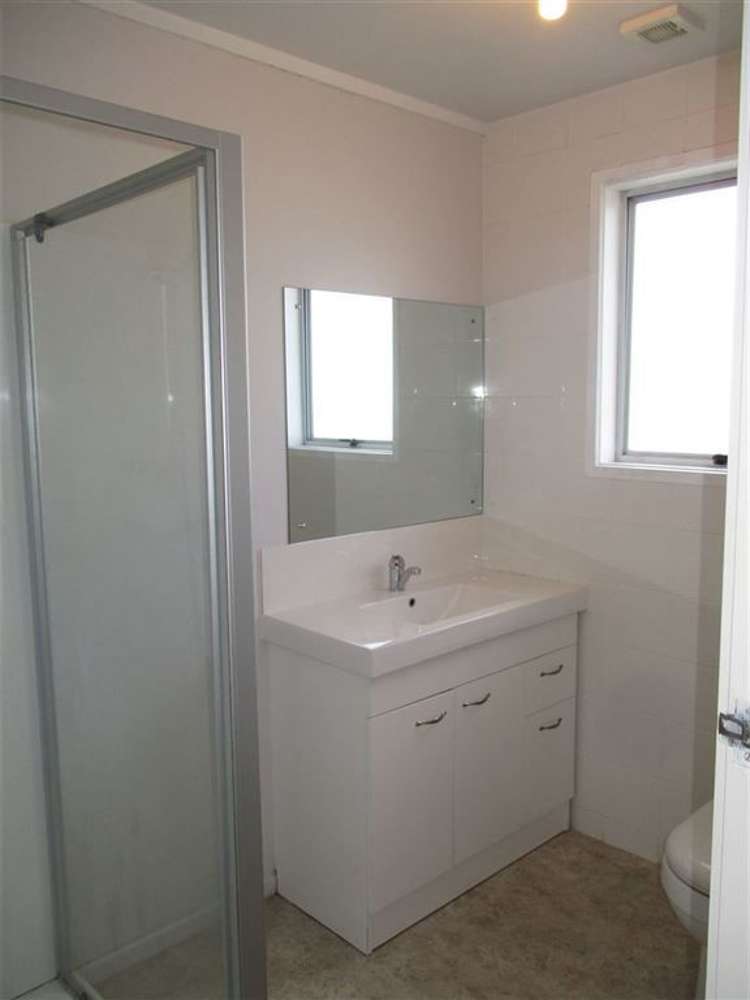 142 Wordsworth Road Manurewa_3