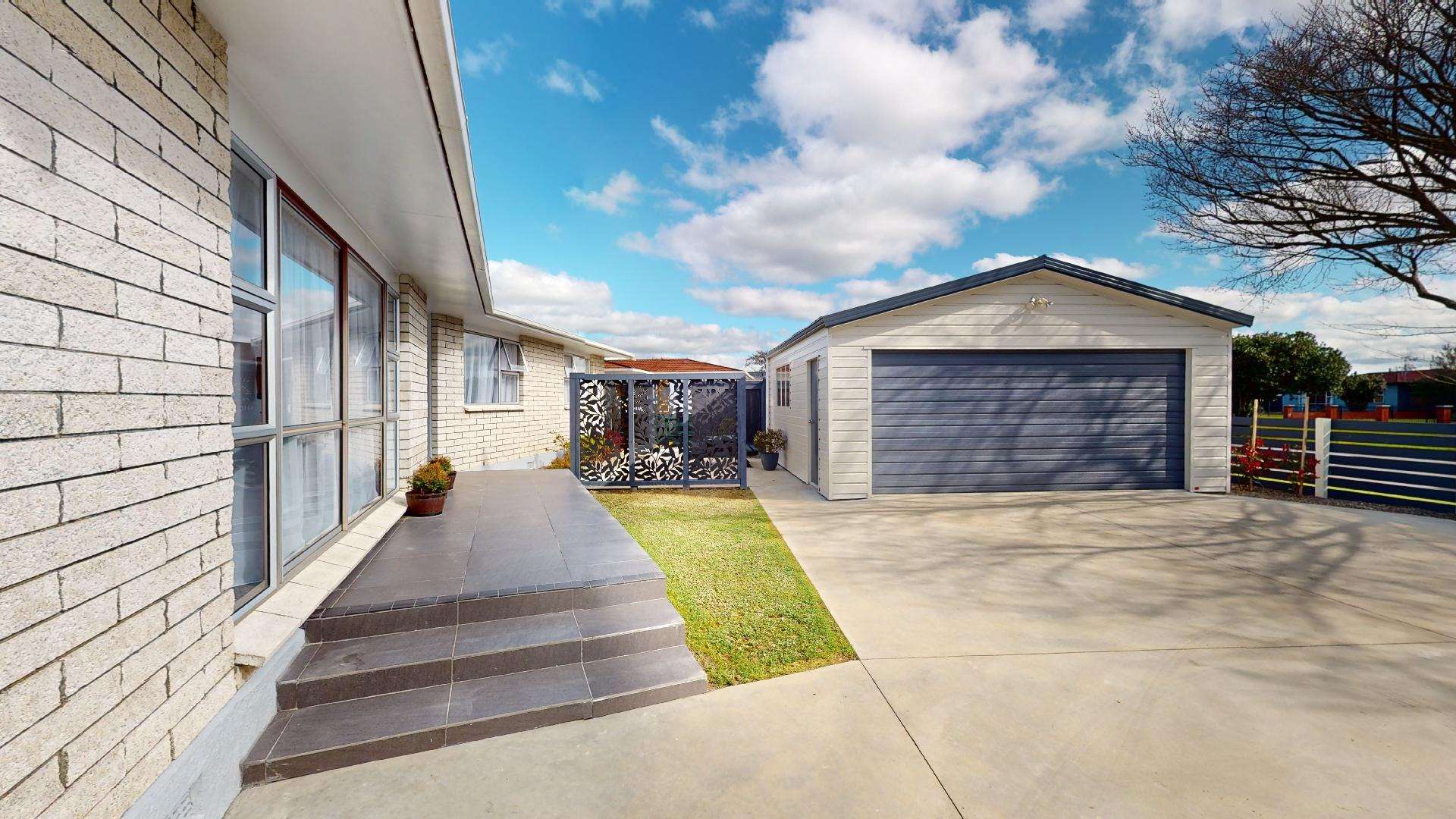 27 John F Kennedy Drive Milson_0