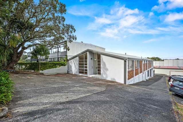 Versatile City Fringe Opportunity