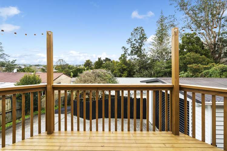 1/39 Lancaster Road Beach Haven_13