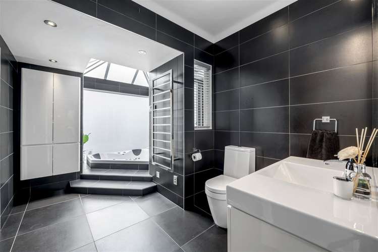 3 Page Point Mellons Bay_12