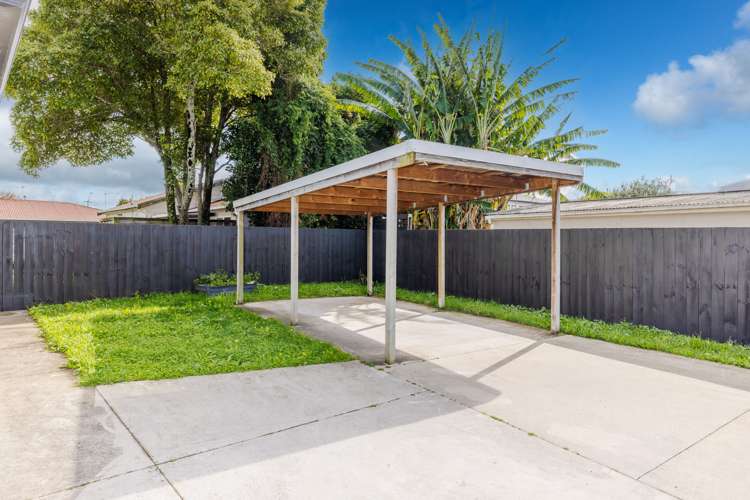 6 Liston Crescent Hillcrest_23