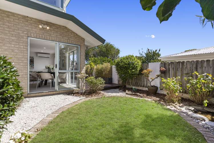 2/67 Andrew Road Howick_14