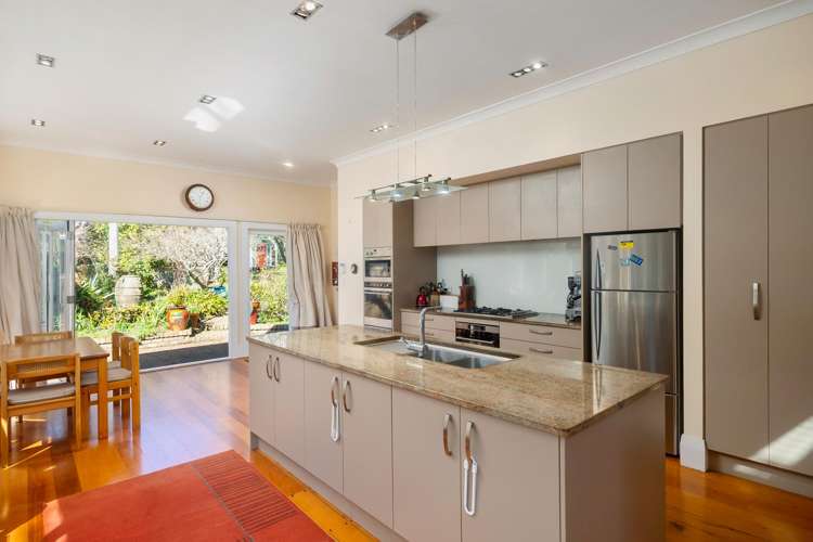 12 Ferner Avenue Mount Albert_3