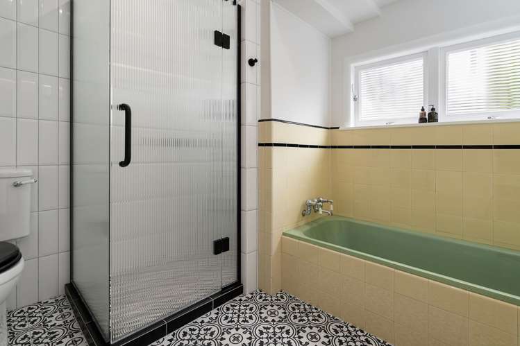 32 Weston Avenue Mount Albert_14