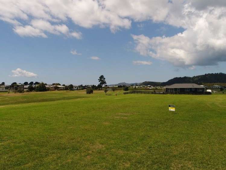 121 Mahoe Place Matarangi_1