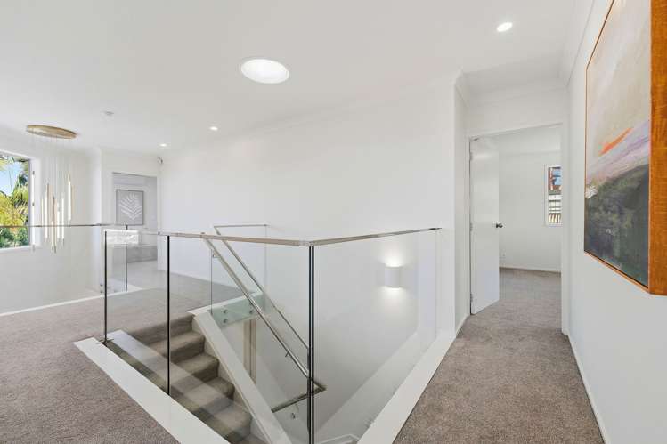 60 Hogarth Rise West Harbour_24