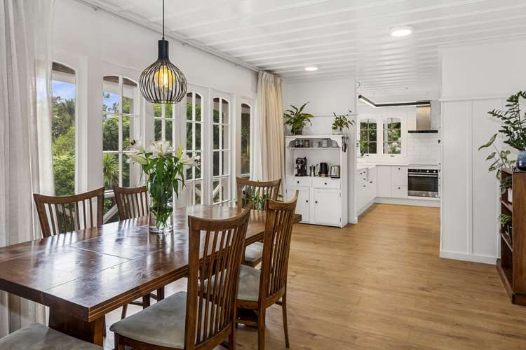 74 Scenic Drive Titirangi_5