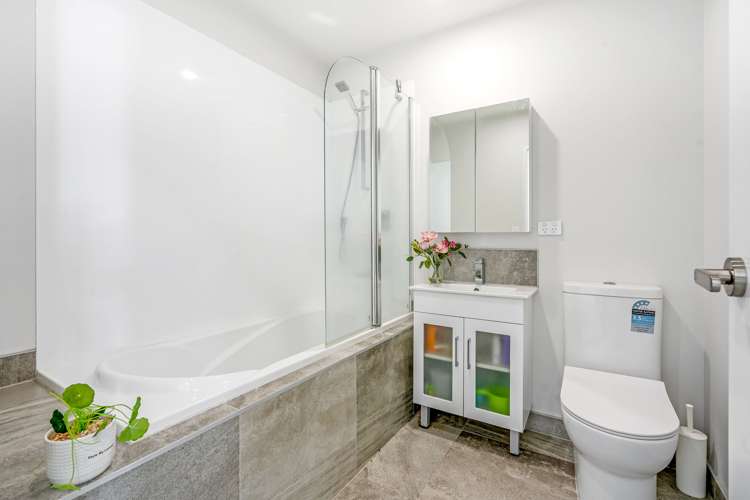 1 Riroriro Close Papakura_11