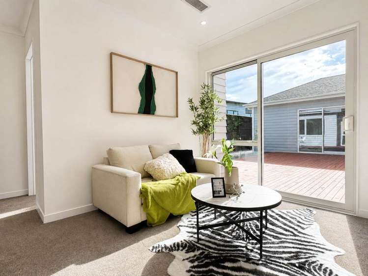 75 Parish Drive_2