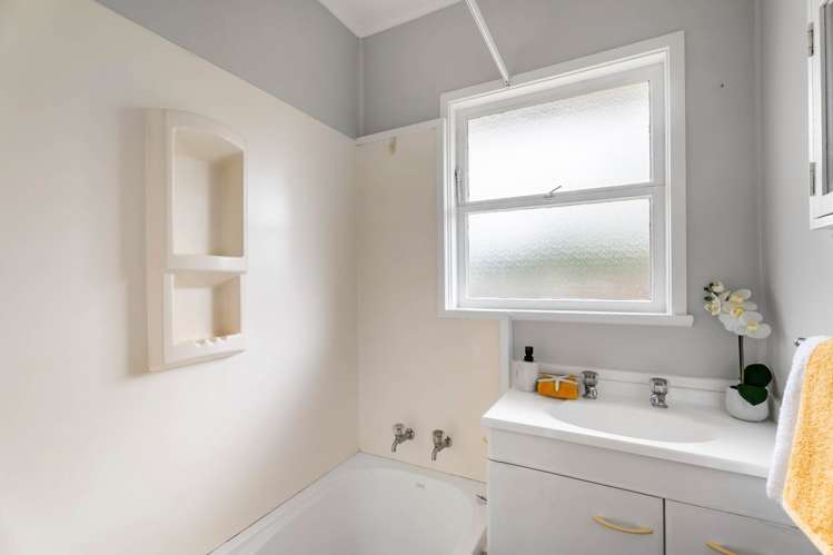 Dallinghoe Crescent Milford_6