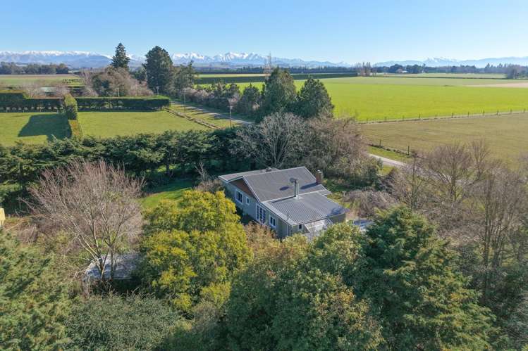 299 Elmhurst Road Darfield_26