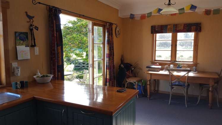 1942 Miranda Road Mangatangi_9