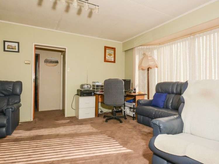 6 Glover Crescent Blenheim Central_5