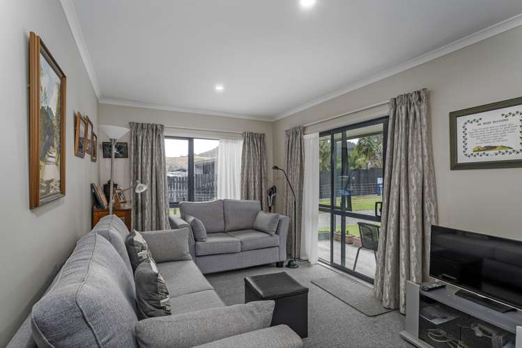 5 Ocean Beach Road Tairua_9