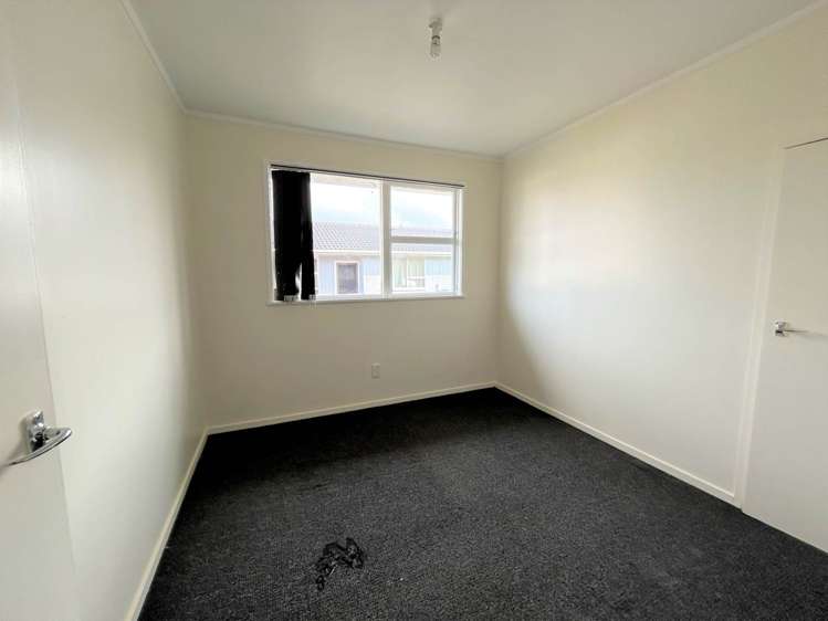 39 Harmel Road Glendene_11