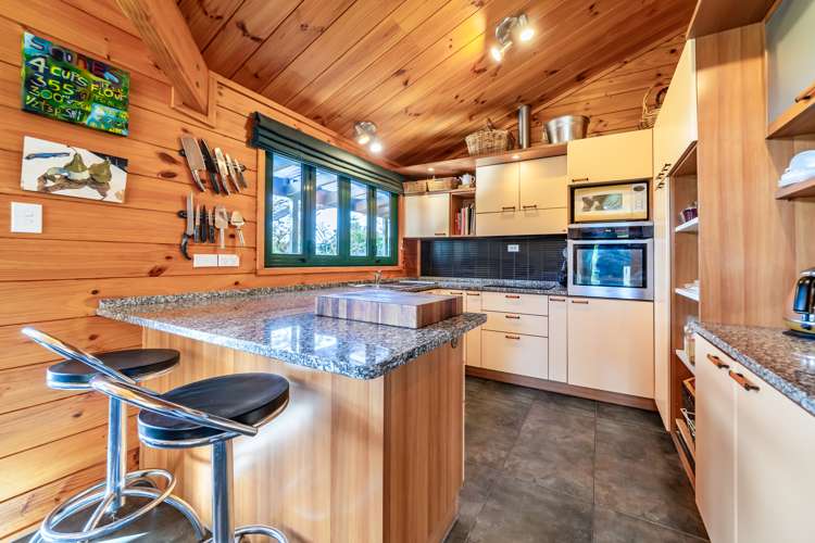 19 Carlow Grove Birchville_12