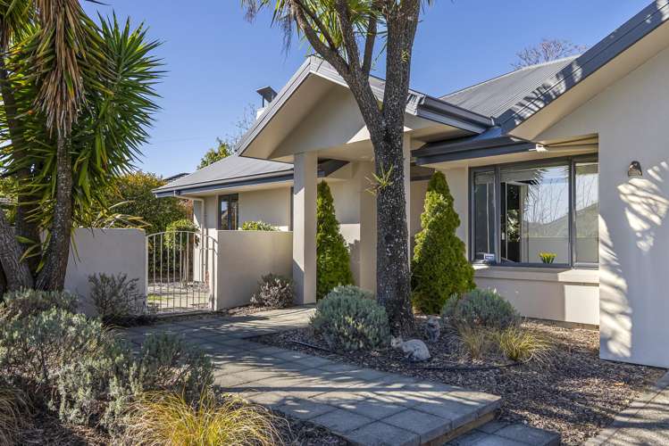 11 Antoine Grove Richmond_18