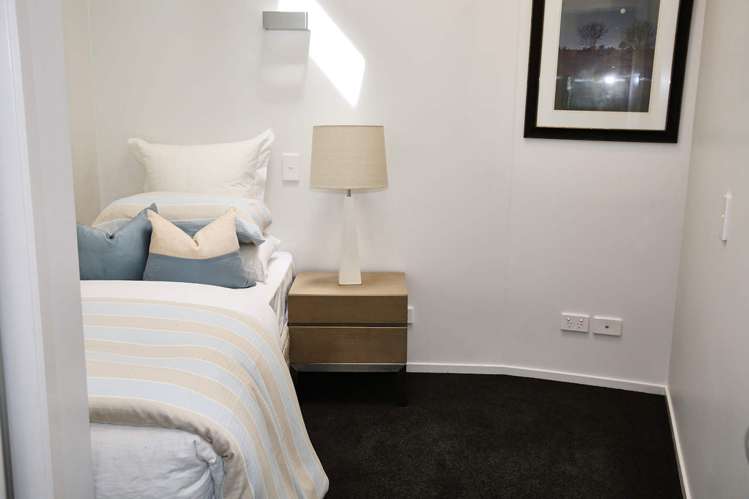 1211/11 Tamariki Avenue Orewa_8