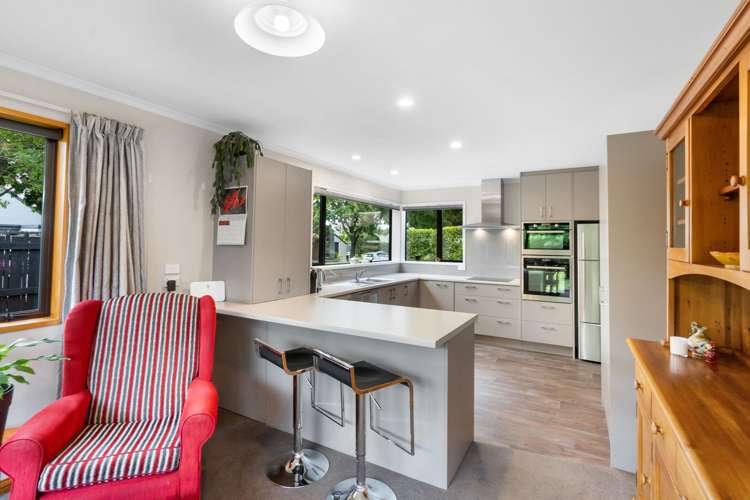 14 Brockhall Lane Avonhead_7