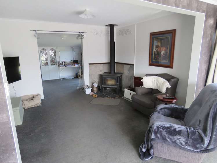 101 Wards Road Chertsey_6