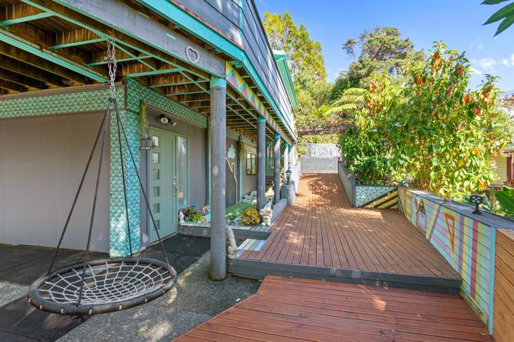 221 Woodlands Park Road Titirangi_24